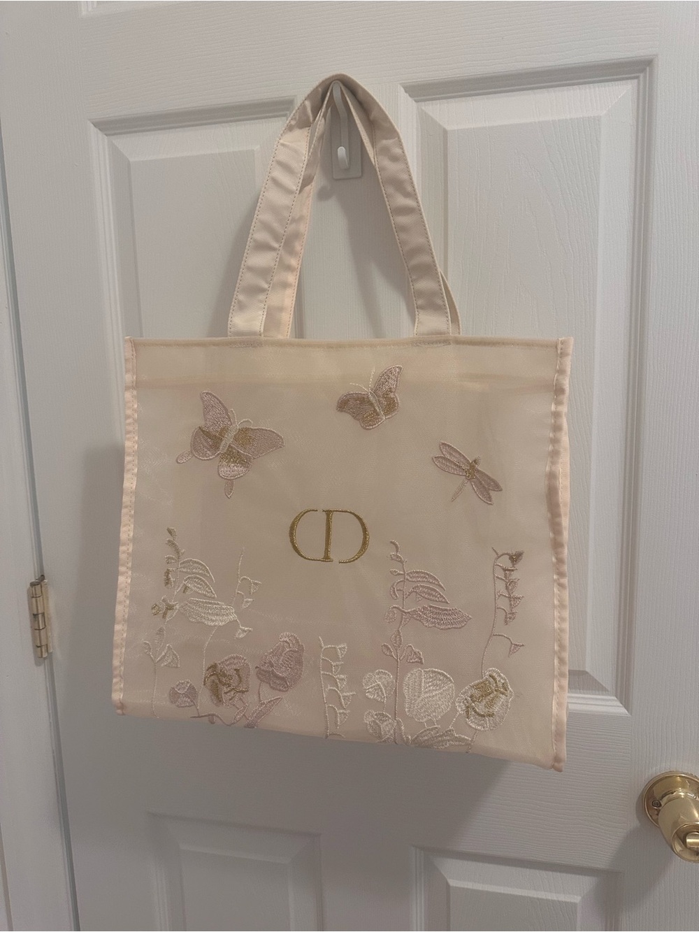 Embroidered Butterfly Tote Bag in Pale Pink